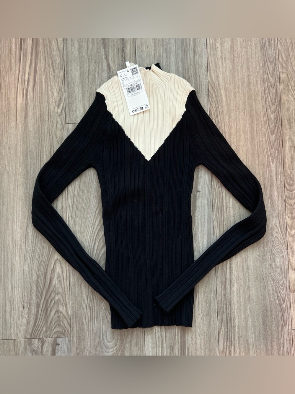 Mango Black Ribbed Long Sleeve Top with Cream Chevron Yoke